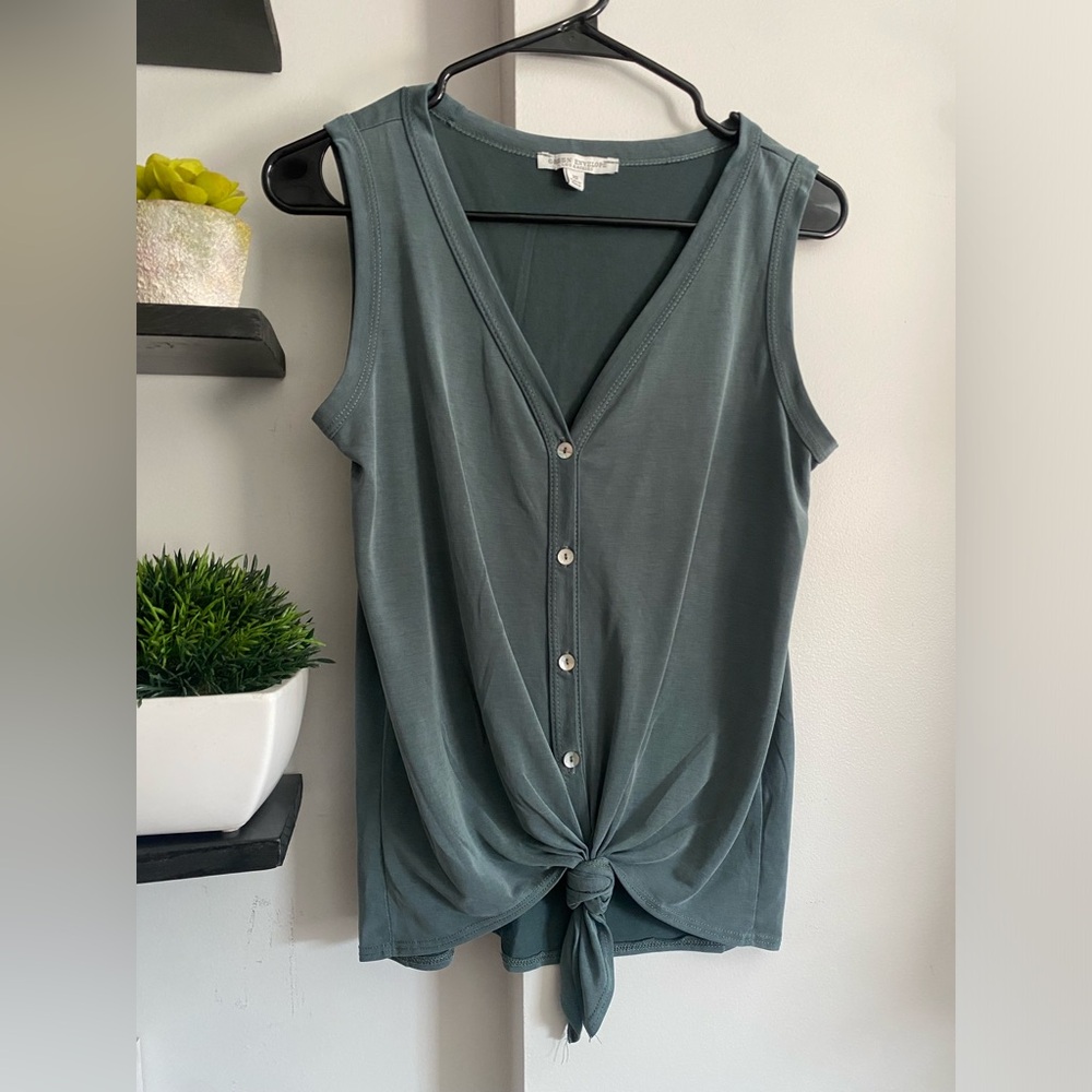 Green Envelope Tank Top XS shirt women's (D5526)